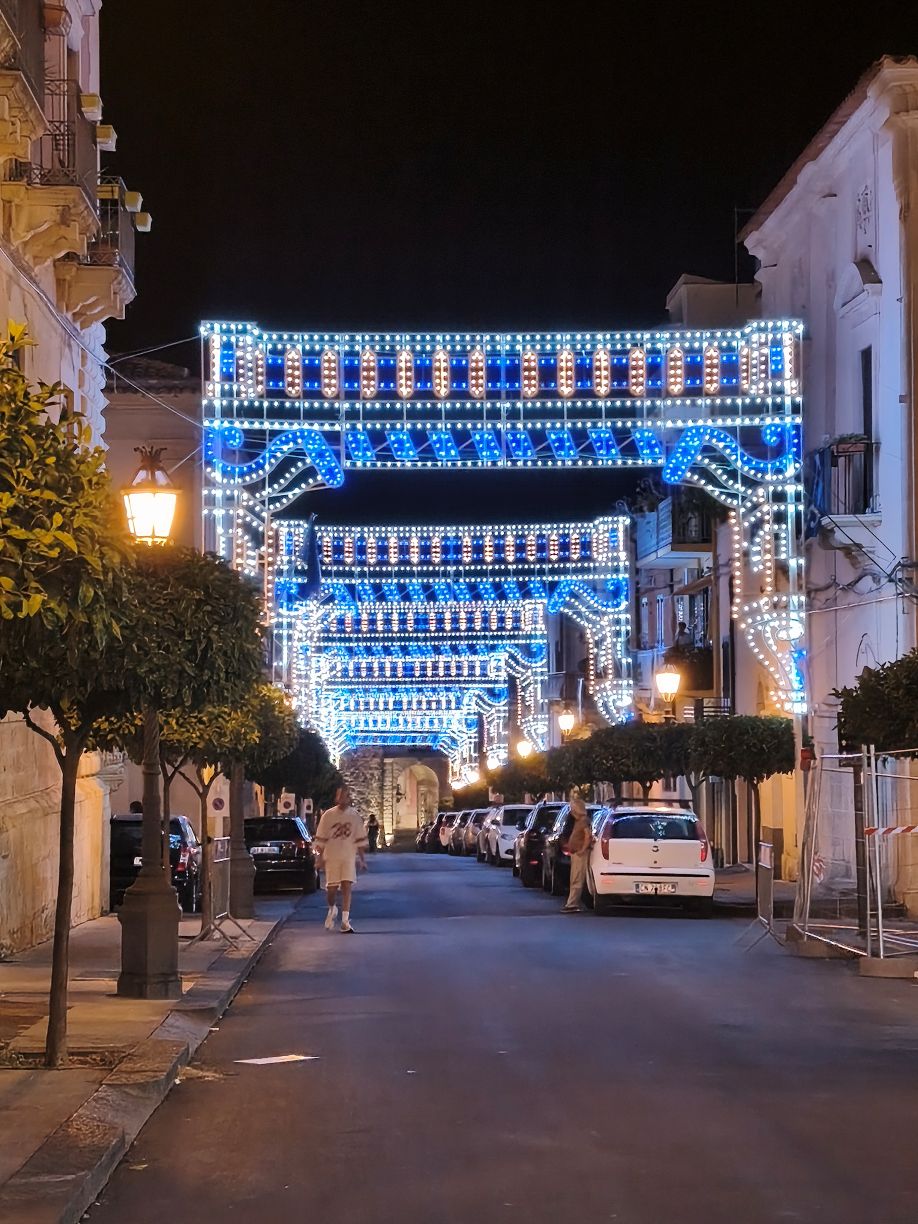 Foto Luminarie Notturne 12